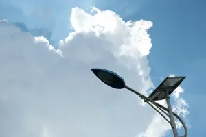lampy uliczne solarne